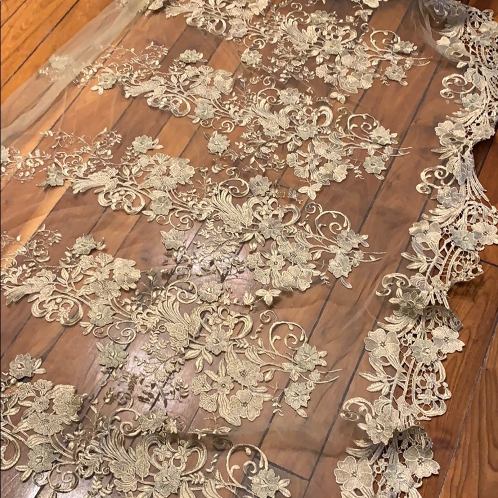 Brand New French Lace Material 3 Yards - Picture 2 of 5